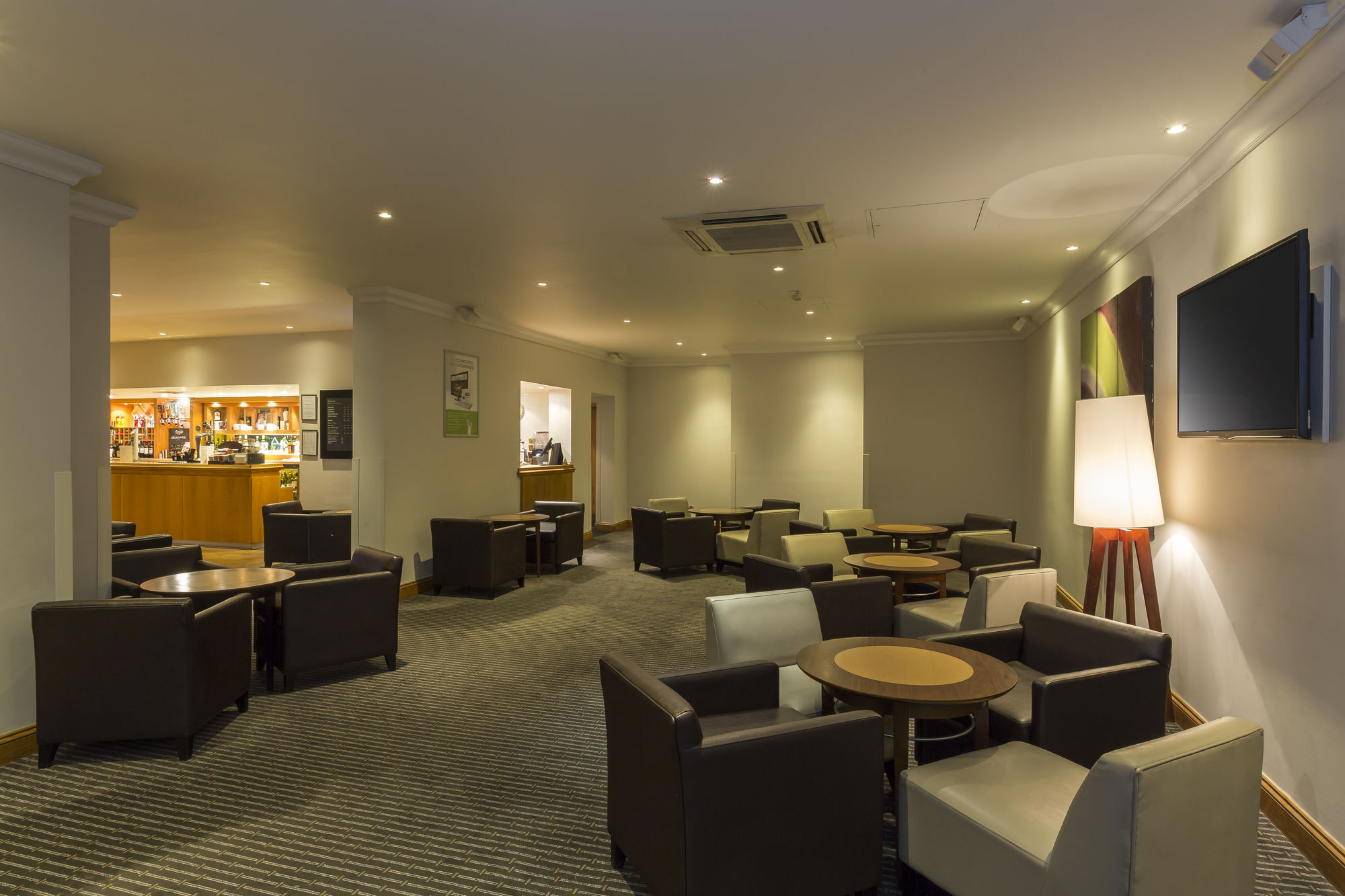 Holiday Inn Rugby-Northampton M1 Jct18 By Ihg Крик Экстерьер фото